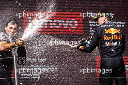 (L to R): Pierre Wache (FRA) Red Bull Racing Technical Director celebrates on the podium with race winner Max Verstappen (NLD) Red Bull Racing. 24.07.2022. Formula 1 World Championship, Rd 12, French Grand Prix, Paul Ricard, France, Race Day.