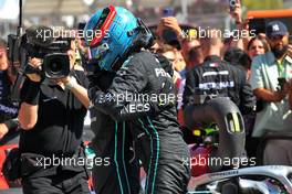 George Russell (GBR) Mercedes AMG F1 celebrates his third position in parc ferme. 24.07.2022. Formula 1 World Championship, Rd 12, French Grand Prix, Paul Ricard, France, Race Day.