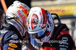 (L to R): Max Verstappen (NLD) Red Bull Racing with pole sitter Sergio Perez (MEX) Red Bull Racing in qualifying parc ferme. 23.07.2022. Formula 1 World Championship, Rd 12, French Grand Prix, Paul Ricard, France, Qualifying Day.