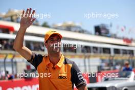 Daniel Ricciardo (AUS) McLaren on the drivers parade. 24.07.2022. Formula 1 World Championship, Rd 12, French Grand Prix, Paul Ricard, France, Race Day.