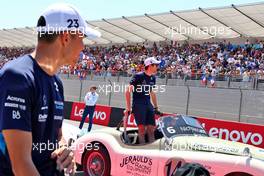 Nicholas Latifi (CDN) Williams Racing and Alexander Albon (THA) Williams Racing on the drivers parade. 24.07.2022. Formula 1 World Championship, Rd 12, French Grand Prix, Paul Ricard, France, Race Day.
