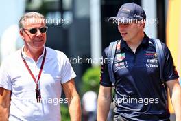 (L to R): Raymond Vermeulen (NLD) Driver Manager with Max Verstappen (NLD) Red Bull Racing. 21.07.2022. Formula 1 World Championship, Rd 12, French Grand Prix, Paul Ricard, France, Preparation Day.