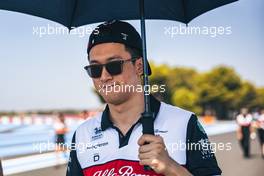 Guanyu Zhou (CHN) Alfa Romeo F1 Team walks the circuit. 21.07.2022. Formula 1 World Championship, Rd 12, French Grand Prix, Paul Ricard, France, Preparation Day.