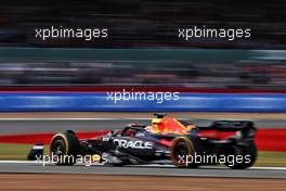 Max Verstappen (NLD) Red Bull Racing RB18. 01.07.2022. Formula 1 World Championship, Rd 10, British Grand Prix, Silverstone, England, Practice Day.