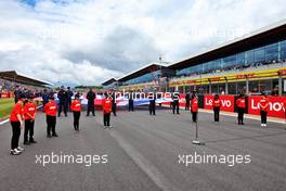 Grid atmosphere. 03.07.2022. Formula 1 World Championship, Rd 10, British Grand Prix, Silverstone, England, Race Day.
