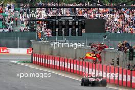 Race winner Carlos Sainz Jr (ESP) Ferrari F1-75 passes his team mate at the end of the race. 03.07.2022. Formula 1 World Championship, Rd 10, British Grand Prix, Silverstone, England, Race Day.