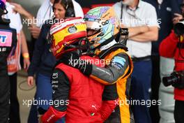 1st place Carlos Sainz Jr (ESP) Ferrari F1-75 and Daniel Ricciardo (AUS) McLaren MCL36. 03.07.2022. Formula 1 World Championship, Rd 10, British Grand Prix, Silverstone, England, Race Day.