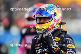 Sergio Perez (MEX) Red Bull Racing in parc ferme. 03.07.2022. Formula 1 World Championship, Rd 10, British Grand Prix, Silverstone, England, Race Day.