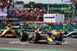 Sergio Perez (MEX) Red Bull Racing RB18. 03.07.2022. Formula 1 World Championship, Rd 10, British Grand Prix, Silverstone, England, Race Day.