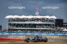 Alexander Albon (THA) Williams Racing FW44. 03.07.2022. Formula 1 World Championship, Rd 10, British Grand Prix, Silverstone, England, Race Day.