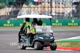 Security on the circuit at the start of the race as an incident involving people attempting to enter the circuit. 03.07.2022. Formula 1 World Championship, Rd 10, British Grand Prix, Silverstone, England, Race Day.