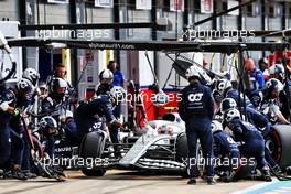 Yuki Tsunoda (JPN) AlphaTauri AT03 makes a pit stop. 03.07.2022. Formula 1 World Championship, Rd 10, British Grand Prix, Silverstone, England, Race Day.