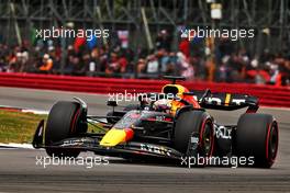 Max Verstappen (NLD) Red Bull Racing RB18. 02.07.2022. Formula 1 World Championship, Rd 10, British Grand Prix, Silverstone, England, Qualifying Day.