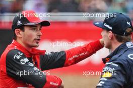 (L to R): Charles Leclerc (MON) Ferrari with Max Verstappen (NLD) Red Bull Racing in qualifying parc ferme. 02.07.2022. Formula 1 World Championship, Rd 10, British Grand Prix, Silverstone, England, Qualifying Day.