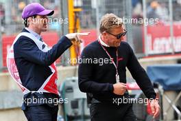 (L to R): Joseph Kosinski (USA) Filmmaker with Jonathan Nichols (GBR) FOM. 02.07.2022. Formula 1 World Championship, Rd 10, British Grand Prix, Silverstone, England, Qualifying Day.