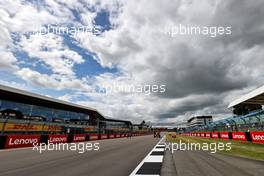 Circuit atmosphere - start / finish straight. 30.06.2022. Formula 1 World Championship, Rd 10, British Grand Prix, Silverstone, England, Preparation Day.