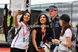 Max Verstappen (NLD) Red Bull Racing with fans in the paddock. 30.06.2022. Formula 1 World Championship, Rd 10, British Grand Prix, Silverstone, England, Preparation Day.