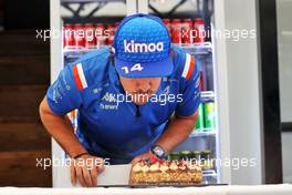 Fernando Alonso (ESP) Alpine F1 Team celebrates his birthday with a cake. 29.07.2022. Formula 1 World Championship, Rd 13, Hungarian Grand Prix, Budapest, Hungary, Practice Day.