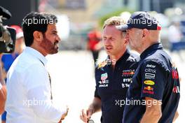 (L to R): Mohammed Bin Sulayem (UAE) FIA President with Christian Horner (GBR) Red Bull Racing Team Principal and Adrian Newey (GBR) Red Bull Racing Chief Technical Officer. 29.07.2022. Formula 1 World Championship, Rd 13, Hungarian Grand Prix, Budapest, Hungary, Practice Day.