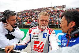Kevin Magnussen (DEN) Haas F1 Team on the grid. 31.07.2022. Formula 1 World Championship, Rd 13, Hungarian Grand Prix, Budapest, Hungary, Race Day.