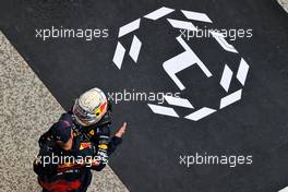 Race winner Max Verstappen (NLD) Red Bull Racing celebrates with Adrian Newey (GBR) Red Bull Racing Chief Technical Officer in parc ferme. 31.07.2022. Formula 1 World Championship, Rd 13, Hungarian Grand Prix, Budapest, Hungary, Race Day.