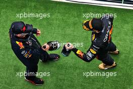 Race winner Max Verstappen (NLD) Red Bull Racing (Right) celebrates with Adrian Newey (GBR) Red Bull Racing Chief Technical Officer on the podium. 31.07.2022. Formula 1 World Championship, Rd 13, Hungarian Grand Prix, Budapest, Hungary, Race Day.