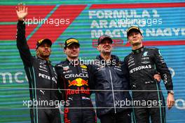 Lewis Hamilton (GBR), Mercedes AMG F1  Max Verstappen (NLD), Red Bull Racing and George Russell (GBR), Mercedes AMG F1  31.07.2022. Formula 1 World Championship, Rd 13, Hungarian Grand Prix, Budapest, Hungary, Race Day.
