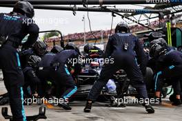 Nicholas Latifi (CDN) Williams Racing FW44 makes a pit stop. 31.07.2022. Formula 1 World Championship, Rd 13, Hungarian Grand Prix, Budapest, Hungary, Race Day.