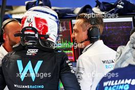 Nicholas Latifi (CDN) Williams Racing with Gaetan Jego, Williams Racing Race Engineer. 30.07.2022. Formula 1 World Championship, Rd 13, Hungarian Grand Prix, Budapest, Hungary, Qualifying Day.