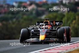 Max Verstappen (NLD) Red Bull Racing RB18. 30.07.2022. Formula 1 World Championship, Rd 13, Hungarian Grand Prix, Budapest, Hungary, Qualifying Day.
