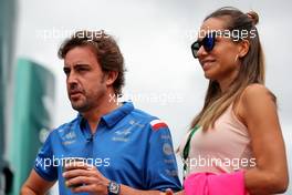 (L to R): Fernando Alonso (ESP) Alpine F1 Team with his girlfriend Andrea Schlager (AUT) Journalist. 30.07.2022. Formula 1 World Championship, Rd 13, Hungarian Grand Prix, Budapest, Hungary, Qualifying Day.