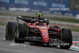 Carlos Sainz Jr (ESP) Ferrari F1-75. 22.04.2022. Formula 1 World Championship, Rd 4, Emilia Romagna Grand Prix, Imola, Italy, Qualifying Day.