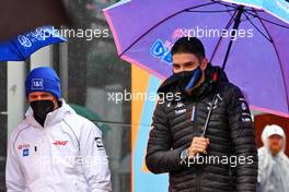 (L to R): Mick Schumacher (GER) Haas F1 Team and Esteban Ocon (FRA) Alpine F1 Team. 22.04.2022. Formula 1 World Championship, Rd 4, Emilia Romagna Grand Prix, Imola, Italy, Qualifying Day.
