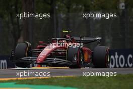 Carlos Sainz Jr (ESP) Ferrari F1-75. 22.04.2022. Formula 1 World Championship, Rd 4, Emilia Romagna Grand Prix, Imola, Italy, Qualifying Day.