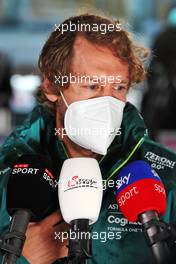 Sebastian Vettel (GER) Aston Martin F1 Team. 22.04.2022. Formula 1 World Championship, Rd 4, Emilia Romagna Grand Prix, Imola, Italy, Qualifying Day.