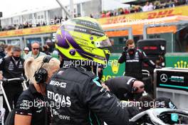 Lewis Hamilton (GBR) Mercedes AMG F1 W13. 24.04.2022. Formula 1 World Championship, Rd 4, Emilia Romagna Grand Prix, Imola, Italy, Race Day.