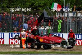 Carlos Sainz Jr (ESP) Ferrari F1-75 retired from the race. 24.04.2022. Formula 1 World Championship, Rd 4, Emilia Romagna Grand Prix, Imola, Italy, Race Day.