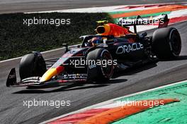 Sergio Perez (MEX) Red Bull Racing RB18. 09.09.2022. Formula 1 World Championship, Rd 16, Italian Grand Prix, Monza, Italy, Practice Day.