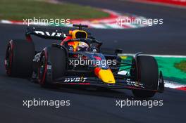 Max Verstappen (NLD), Red Bull Racing  09.09.2022. Formula 1 World Championship, Rd 16, Italian Grand Prix, Monza, Italy, Practice Day.