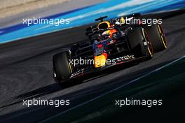 Max Verstappen (NLD) Red Bull Racing RB18. 09.09.2022. Formula 1 World Championship, Rd 16, Italian Grand Prix, Monza, Italy, Practice Day.