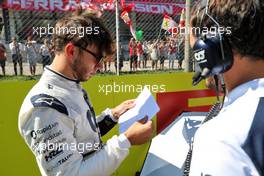 Pierre Gasly (FRA) AlphaTauri on the grid. 11.09.2022. Formula 1 World Championship, Rd 16, Italian Grand Prix, Monza, Italy, Race Day.