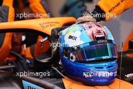 Daniel Ricciardo (AUS) McLaren MCL36  helmet. 11.09.2022. Formula 1 World Championship, Rd 16, Italian Grand Prix, Monza, Italy, Race Day.