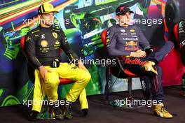 (L to R): Charles Leclerc (MON) Ferrari and Max Verstappen (NLD) Red Bull Racing in the post race FIA Press Conference. 11.09.2022. Formula 1 World Championship, Rd 16, Italian Grand Prix, Monza, Italy, Race Day.