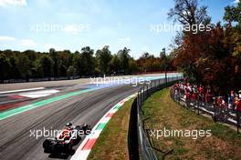 Sergio Perez (MEX) Red Bull Racing RB18. 10.09.2022. Formula 1 World Championship, Rd 16, Italian Grand Prix, Monza, Italy, Qualifying Day.
