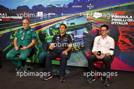 (L to R): Tom McCullough (GBR) Aston Martin F1 Team Performance Director; Pierre Wache (FRA) Red Bull Racing Technical Director; and Andrew Shovlin (GBR) Mercedes AMG F1 Trackside Engineering Director, in the FIA Press Conference. 10.09.2022. Formula 1 World Championship, Rd 16, Italian Grand Prix, Monza, Italy, Qualifying Day.