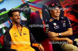 Daniel Ricciardo (AUS), McLaren F1 Team Sergio Perez (MEX), Red Bull Racing  08.09.2022. Formula 1 World Championship, Rd 16, Italian Grand Prix, Monza, Italy, Preparation Day.