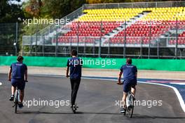 Alex Albon (THA), Williams F1 Team  08.09.2022. Formula 1 World Championship, Rd 16, Italian Grand Prix, Monza, Italy, Preparation Day.