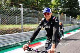 Esteban Ocon (FRA) Alpine F1 Team rides the circuit. 08.09.2022. Formula 1 World Championship, Rd 16, Italian Grand Prix, Monza, Italy, Preparation Day.