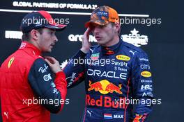 (L to R): Charles Leclerc (MON) Ferrari with race winner Max Verstappen (NLD) Red Bull Racing in parc ferme. 09.10.2022. Formula 1 World Championship, Rd 18, Japanese Grand Prix, Suzuka, Japan, Race Day.