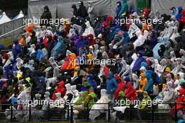 Circuit atmosphere - fans in the grandstand. 09.10.2022. Formula 1 World Championship, Rd 18, Japanese Grand Prix, Suzuka, Japan, Race Day.